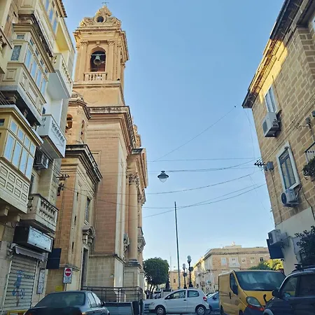 Apartment Ziffa Ta' Rih - A Cosy In With Wi-fi And Smart Tv