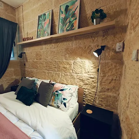 Ziffa Ta' Rih - A Cosy In With Wi-fi And Smart Tv Senglea